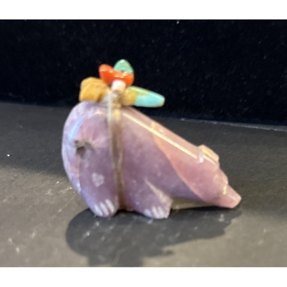 Native American Zuni Hand Carved Purple Amethyst Stone ? Bear Fetish With Bundle
